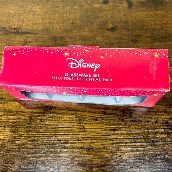Disney Lilo & Stitch glassware set of four 1.5 oz shot display glasses Christmas - Picture 4 of 9